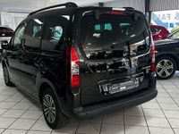 Gebraucht Peugeot Partner Tepee Active 98 PS (72 kW) 2014 Noir onyx Van / Kleinbus