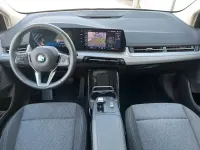 Gebraucht BMW 220 Active Tourer 156 PS (114 kW) 2025 Grau Van / Kleinbus