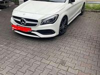 Gebraucht Mercedes CLA200 AMG line 156 PS (114 kW) 2016 Weiß Limousine