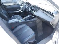 Gebraucht Peugeot 308 SW Allure 131 PS (96 kW) 2022 Weiß Kombi