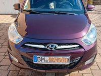 Gebraucht Hyundai i10 Edition 69 PS (50 kW) 2012 Violett Kleinwagen