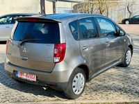 Gebraucht Mitsubishi Colt Motion 95 PS (69 kW) 2011 Grau Kleinwagen