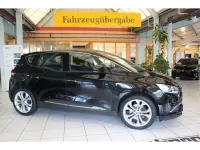 Gebraucht Renault Scénic Experience 116 PS (85 kW) 2017 Van / Kleinbus