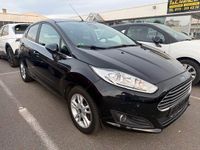 Gebraucht Ford Fiesta Titanium 125 PS (91 kW) 2016 Schwarz Kleinwagen