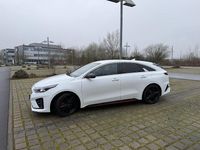 Gebraucht Kia ProCeed GT GT 204 PS (150 kW) 2020 Weiß Kleinwagen