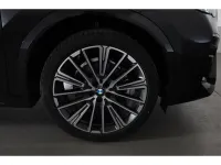 Gebraucht BMW iX2 M Sport 225 kW (306 PS) 2025 Schwarz SUV