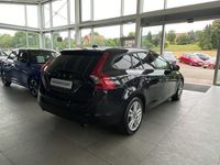 Gebraucht Volvo V60 Kinetic 150 PS (110 kW) 2012 Schwarz Kombi