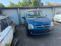 Gebraucht Opel Agila 75 PS (55 kW) 2004 Blau Van / Kleinbus