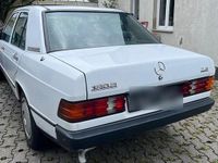 Gebraucht Mercedes 190 90 PS (66 kW) 1987 Weiß Limousine