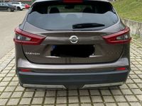 gebraucht Nissan Qashqai 1.3 DIG-T DCT ZAMA