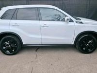 Usado Suzuki Vitara 140 HP (102 kW) 2018 Branco SUV
