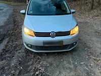 Gebraucht VW Touran 105 PS (77 kW) 2011 Silber Van / Kleinbus