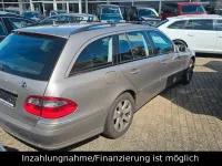 Usado Mercedes E200 184 CV (135 kW) 2008 Plateado Familiar