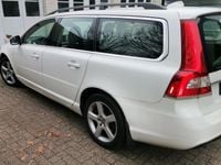 Gebraucht Volvo V70 181 PS (133 kW) 2016 Weiß Kombi