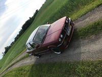 Gebraucht BMW 325 Basis 220 PS (161 kW) 1986 Rot Limousine