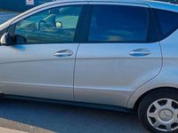 Gebraucht Mercedes A160 2011 Silber Limousine