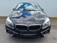 Gebraucht BMW 218 Advantage 136 PS (100 kW) 2018 Schwarz Kombi
