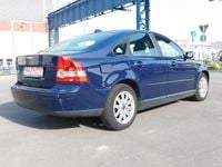 Gebraucht Volvo S40 Momentum 140 PS (102 kW) 2006 Blau Limousine
