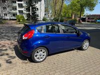 Gebraucht Ford Fiesta SYNC Edition 101 PS (74 kW) 2015 Blau Kleinwagen