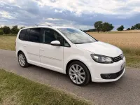 Gebraucht VW Touran Highline 170 PS (125 kW) 2012 Weiß Van / Kleinbus