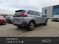 Gebraucht Peugeot 5008 Allure 131 PS (96 kW) 2023 Grau SUV