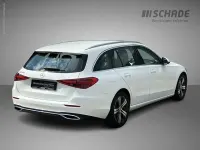 Gebraucht Mercedes C200 Avantgarde 163 PS (119 kW) 2022 Polarweiß Kombi