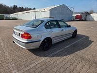 Gebraucht BMW 325 Performance 192 PS (141 kW) 2002 Silber Limousine