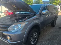 Gebraucht Mitsubishi L200 Plus 181 PS (133 kW) 2016 Grau Pickup