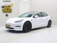 Gebraucht Tesla Model 3 Standard Range 225 kW (306 PS) 2021 Weiß Limousine