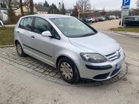 Gebraucht VW Golf IV Trendline 102 PS (75 kW) 2005 Grau Kleinwagen