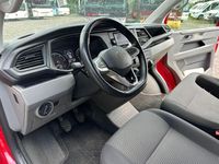 Gebraucht VW T6.1 110 PS (80 kW) 2021 Rot Van