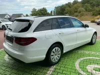Gebraucht Mercedes 180 Business 122 PS (89 kW) 2019 Weiß Limousine