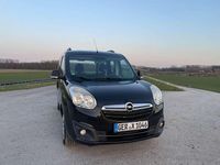 Gebraucht Opel Combo 95 PS (69 kW) 2013 Schwarz Van / Kleinbus