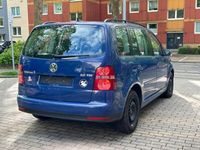 Gebraucht VW Touran 140 PS (102 kW) 2006 Blau Van / Kleinbus