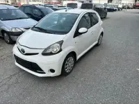 Używany Toyota Aygo 68 KM (50 kW) 2012 Biały Hatchback