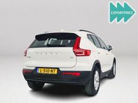 Gebraucht Volvo XC40 Momentum 131 PS (96 kW) 2021 Weiß SUV