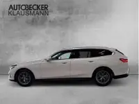 Gebraucht BMW 520 197 PS (144 kW) 2024 Weiß (alpinweiss iii) Kombi