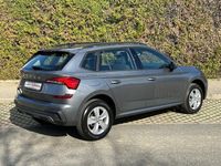 Neu Skoda 105 116 PS (85 kW) 2025 Grau Limousine