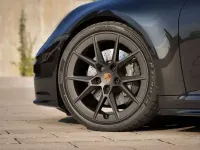 Neu Porsche 911 Carrera 394 PS (289 kW) 2026 Tiefschwarzmetallic Coupé