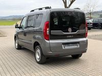 Gebraucht Fiat Doblò 105 PS (77 kW) 2015 Grau Van / Kleinbus