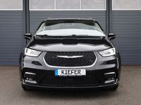 Gebraucht Chrysler Pacifica 287 PS (211 kW) 2021 Brilliant black crystal pear SUV