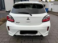 Gebraucht Mitsubishi Space Star Select 71 PS (52 kW) 2022 Weiß Kleinwagen
