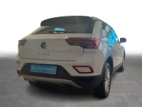 Gebraucht VW T-Roc Cabriolet Life 150 PS (110 kW) 2025 Weiß SUV