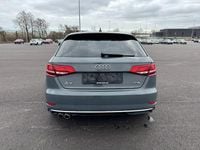 Gebraucht Audi A3 Sport 150 PS (110 kW) 2017 Grau Limousine