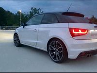 Gebraucht Audi A1 Attraction 105 PS (77 kW) 2011 Weiß Kleinwagen