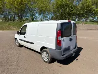 Gebraucht Fiat Doblò 100 PS (73 kW) 2009 Weiß Van / Kleinbus