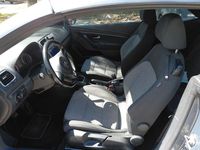 Second-hand VW Eos Edition 122 CP (89 kW) 2010 Albastru Cabrio
