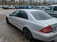 Gebraucht Mercedes C180 149 PS (109 kW) 2003 Silber Limousine
