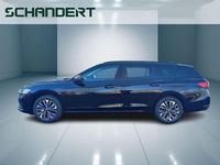 Neu Skoda Superb Essence 150 PS (110 kW) 2026 Ebony schwarz metallic Kombi