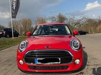 Gebraucht Mini Cooper 136 PS (100 kW) 2019 Rot Kleinwagen
